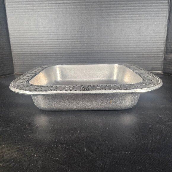 Wilson, Armetale Monterey Hollware Square Baker Southwestern Design Retired - Picture 4 of 12